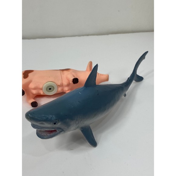 Various Animal Toy Lot Shark, Snake Horse Pig Bunny Armadillo Elephant Monkey - Picture 8 of 8